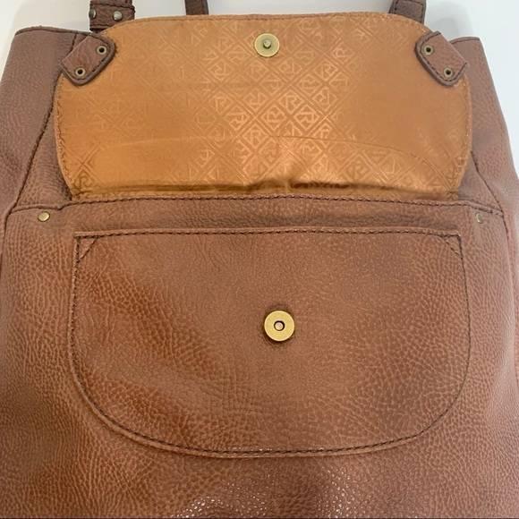 Relic by Fossil Vegan Tan Pebble Leather Blakely Hobo Tote Bag - Picture 11 of 16